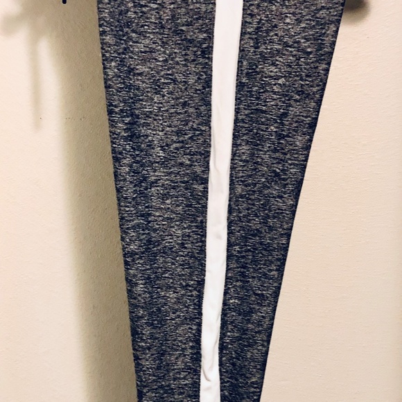 Campus Joggers - Picture 2 of 3